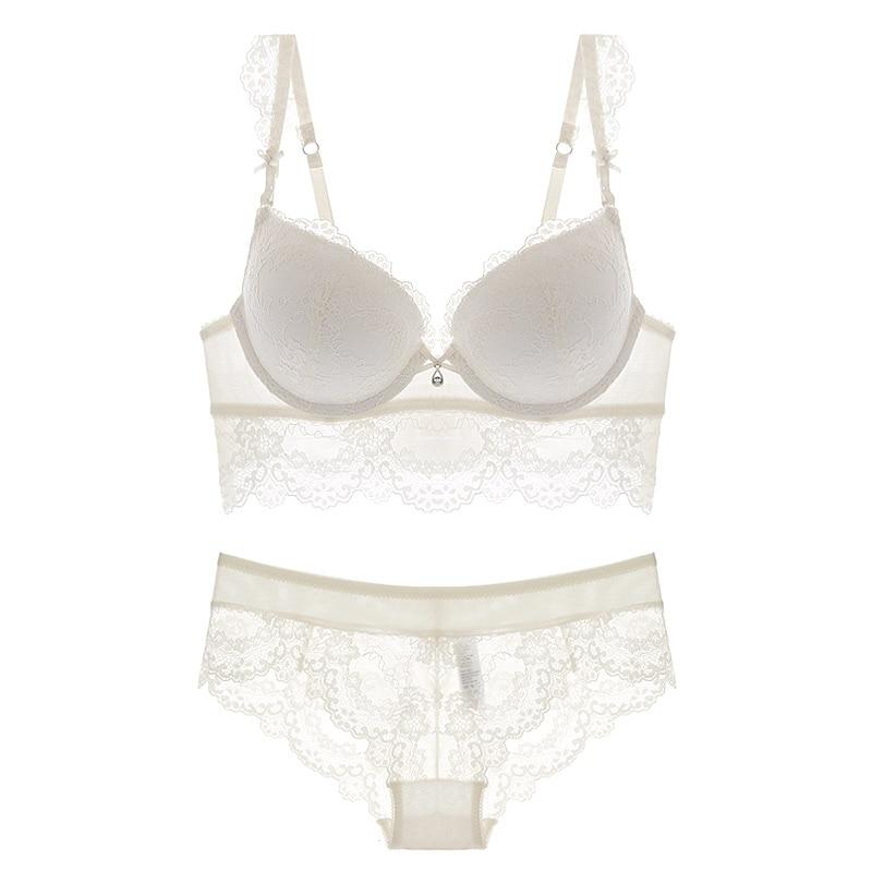Adjustable lacy underwear