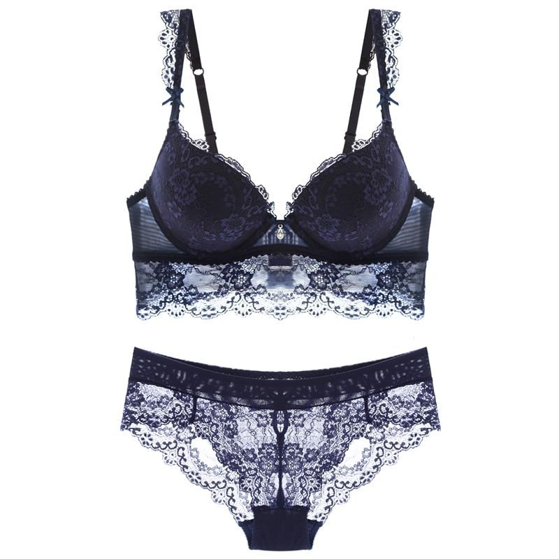 Adjustable lacy underwear