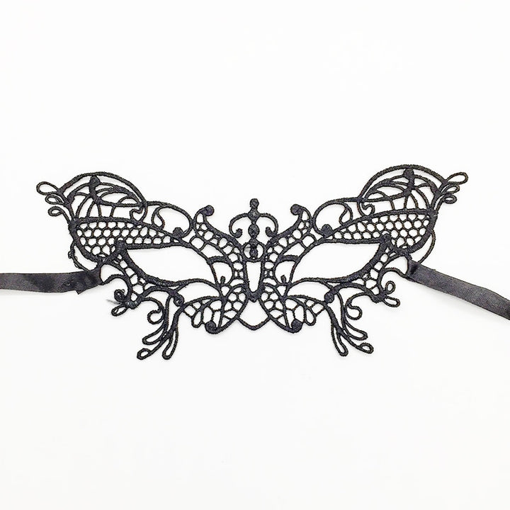 Lacy mask