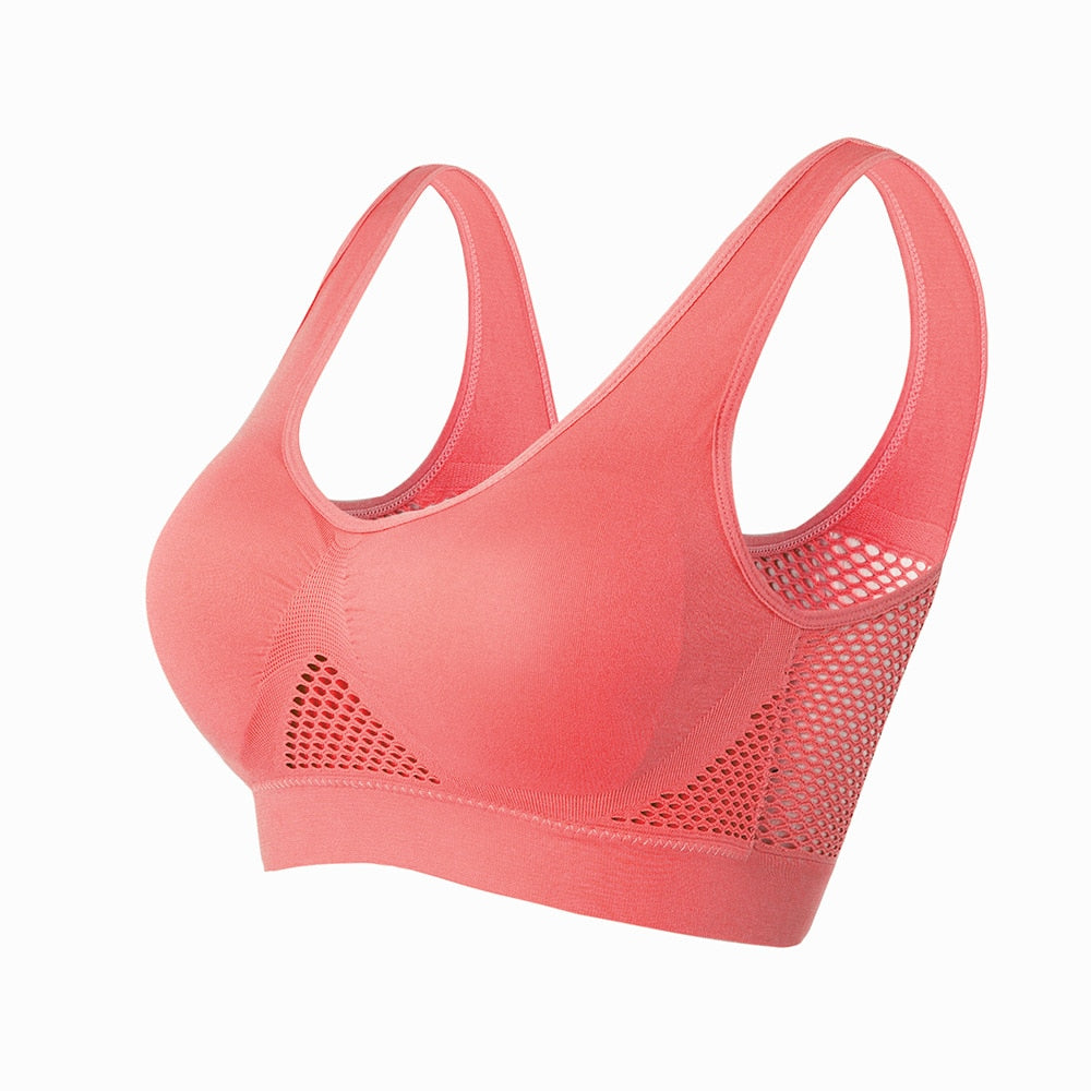 Sports bra with mesh