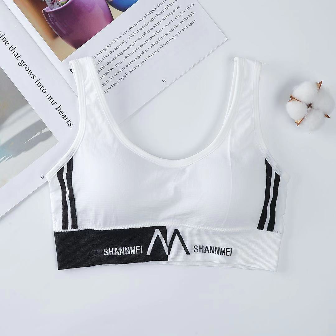 Sports bra with inscriptions