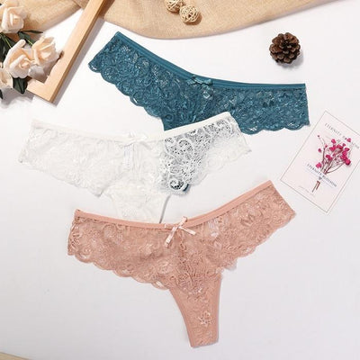 Lacy thong 3 pieces set