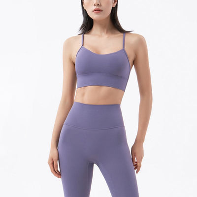 Sports bra with thin straps