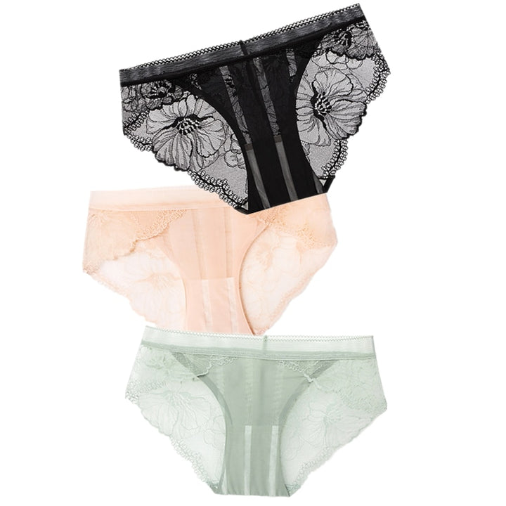 Lacy panties 3 pieces set