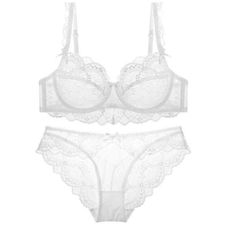 Lacy underwear set