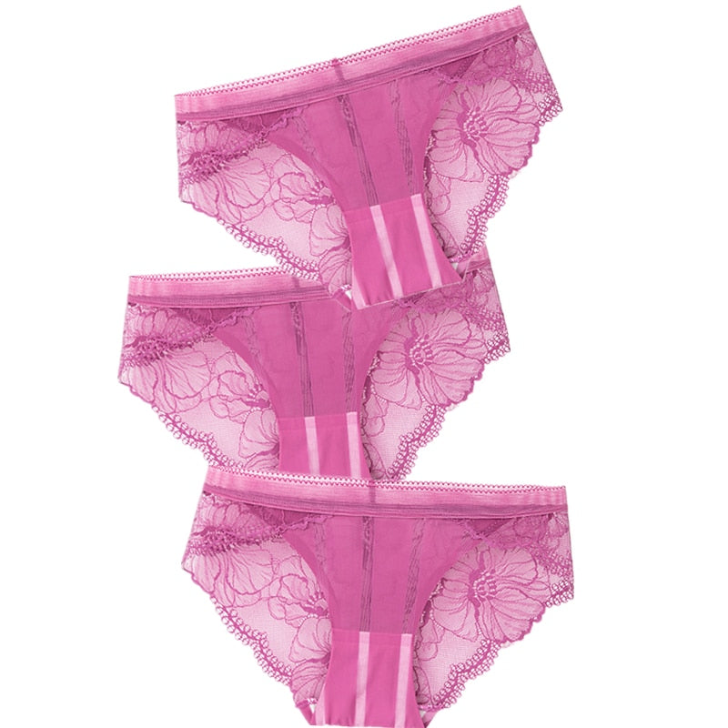 Lacy panties 3 pieces set