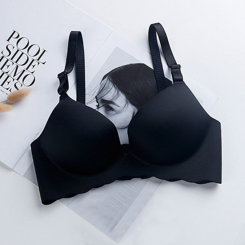 Seamless bra