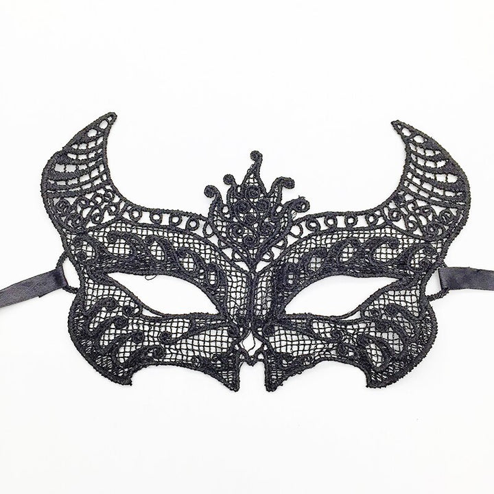 Lacy mask
