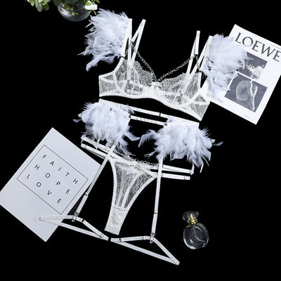 Sensual 3-piece lace lingerie set with decorative feathers