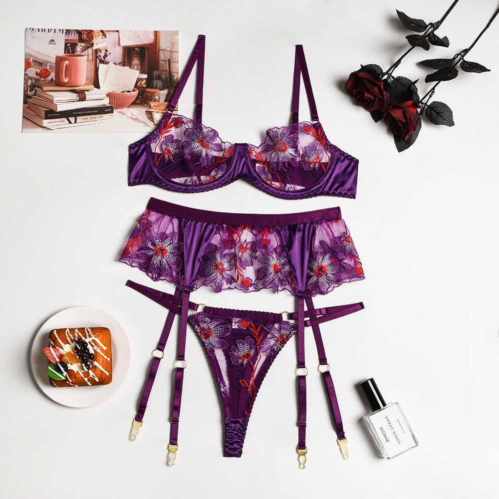 3-piece lace lingerie set with floral embroidery